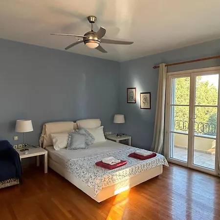 Dom wakacyjny Spacious House Close To And Corfu Town *