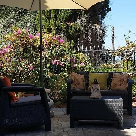Dom wakacyjny Spacious House Close To And Corfu Town