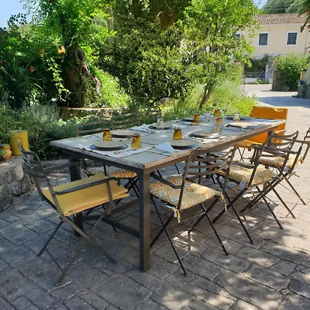 Spacious House Close To And Corfu Town